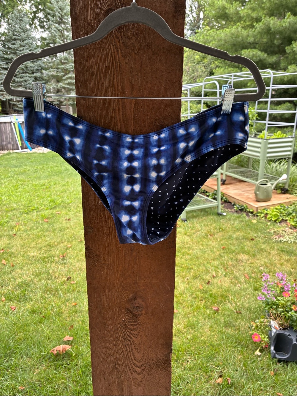 Athleta Navy Blue Tie-Dye Bikini Bottoms